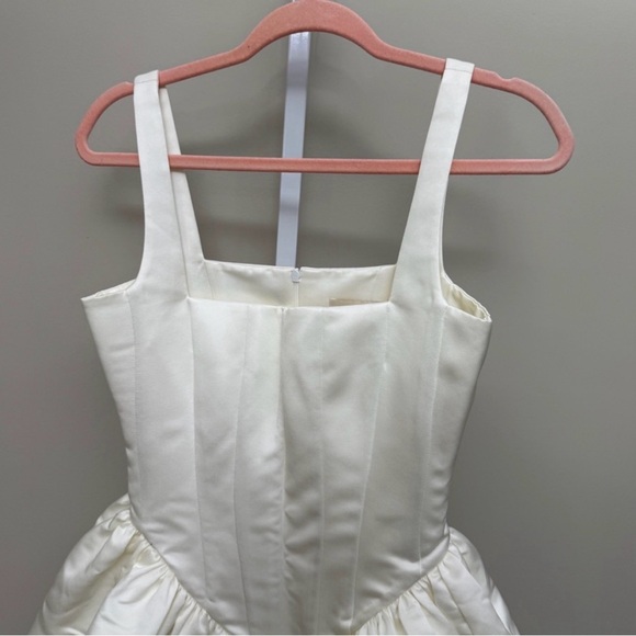 Balykina White Dress - Picture 5 of 6